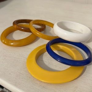 Lot of vintage butterscotch Bakelite bracelets yellow amber root beer bangle
